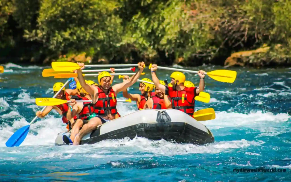 Inflatable water raft