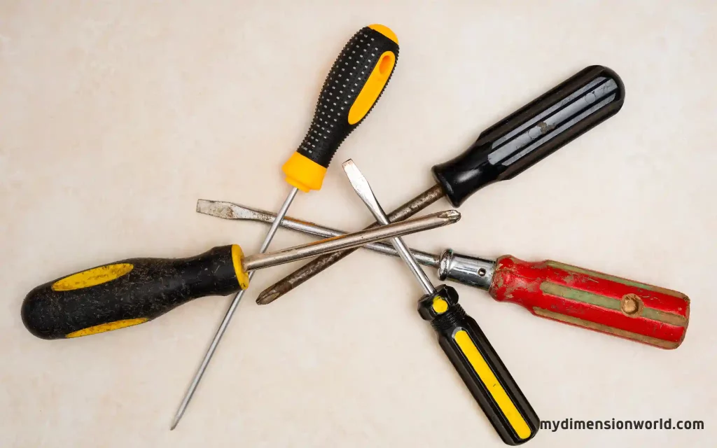 Screwdriver: Most screwdrivers are about 15 cm long