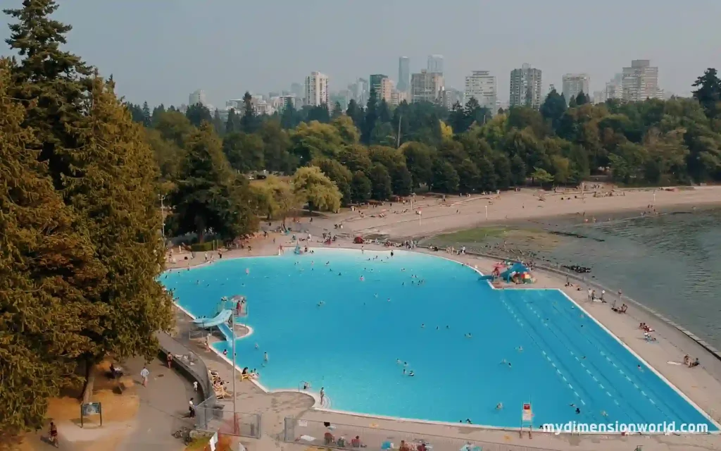 Kitsilano Pool