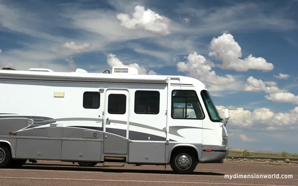 RVs: The Perfect Size for Adventurous Road Trips-23 Feet Long