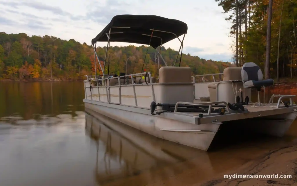 The Pontoon Boat Ideal for Relaxation-33 Feet